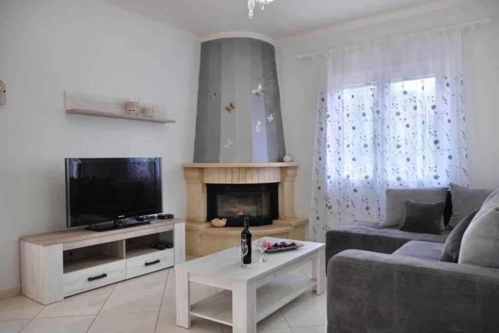 Villa Angelika Liapades Ngoại thất bức ảnh