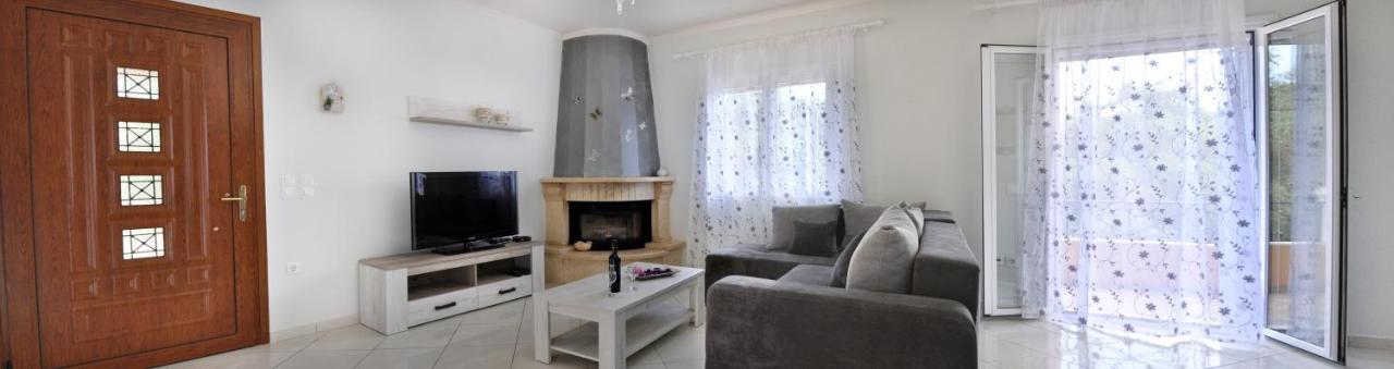 Villa Angelika Liapades Ngoại thất bức ảnh